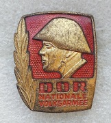 ODZNAKA ZA SZCZEGÓLNE OSIĄGNIĘCIA ARMII NRD, wz.1964