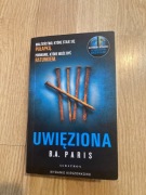 ,,Uwięziona” Nora Roberts