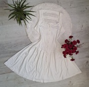 Wyprzedaż! Elegancka sukienka na grubych ramiączkach i wycięciem na plecach