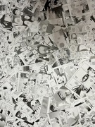 duży zestaw luźnych stron z różnych mang do wyklejania ścian