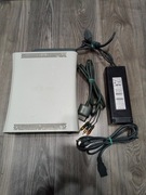 Konsola Microsoft Xbox 360 + okablowanie 