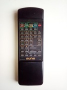 Oryginalny pilot Sanyo 1AV0U10B03100 TV/VCR sprawny
