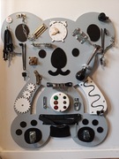 Koala Foxy Family, tablica manipulacyjna