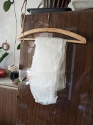 apaszka damska biała ze złotą nitką