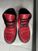 Buty czerwone, skórzane ocieplane, wyjątkowe.