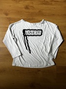 Biała bluzka By O La La M – długi rękaw, nadruk, bardzo dobry stan