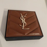 Puder brązujący ysl