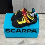 Scarpa Drago 43. Nowe buty wspinaczkowe. Yellow.