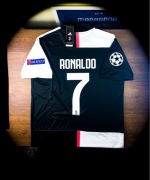 (L) CRISTIANO RONALDO 2019/20 JUVENTUS Nowa Czarna Biała Piłkarska Koszulka