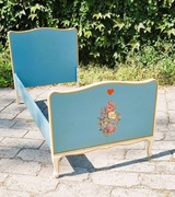 Sprzedam unikatowe Łóżeczko Dziecięce Antyk znalezisko ze strychu.