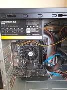 Komputer stacjonarny