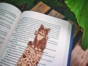 Drewniana zakładka do książki z grawerem KOT czarny kotek