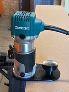 Uchwyt do frezarki Makita RT0700C - podstawa z gałką do frezowania krawędzi