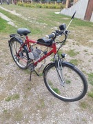 Rower Arizona z silnikiem spalinowym wspomagającym