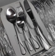 Sztućce Saubach w walizce satynowane 72 el