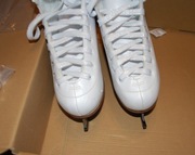 Łyżwy figurowe ATTABO Lily białe rozmiar 36 / 37