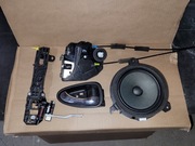 Toyota avensis 2012 elementy drzwi prawy przód tył