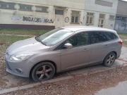 Sprzedam FORD FOCUS 1.0 Kombi