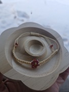 Bransoletka makramowa z kwiatkami ze szklanych koralików,Walentynki,prezent