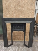 Kominek angielski , portal żeliwny