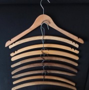 WIESZAK ubraniowy drewniany zestaw vintage bez poprzeczki 9 szt