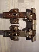 Zawias puszkowy meblowy Blum