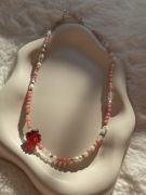 Pastelowy wiosenny naszyjnik korale szklana malina handmade