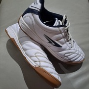 Buty sportowe Sprandi 39