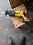 Piła szablasta DEWALT 20V