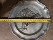 Stary cynowy talerz talerze zabytek naczynia cyna sygnatura 