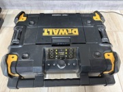 Radio budowlane Dewalt DWST1-81078-QW