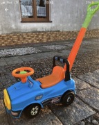 Samochód jeździk- pchacz