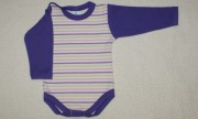 Bawełniane body z długim rękawem rozmiar 68 fiolet paski 