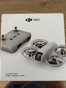 DJI Neo fly more combo dron
