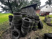 Oddam opony samochodowe, od ciągnika, maszyn rolniczych