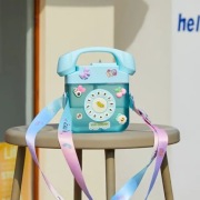  Bidon dla dzieci „Telefon” 400 ml – zabawny i praktyczny!