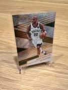2024-25 Panini Revolution Khris Middleton Milwaukee Bucks