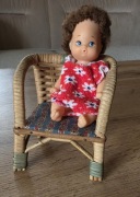 Mebelki lalka vintage PRL fotel rattan laleczka Hong Kong 