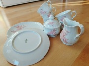 Zestaw do herbaty niemieckiej produkcji. 