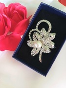 Broszka -  Srebrny Zakręcony kwiat