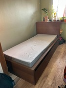 Łóżko 90x200 z materacem 