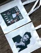 Torebki torby tote bags materiał non woven Pedro pascal 