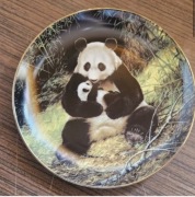 BRADEX Talerz ozdobny porcelanowy w pudełku seria zwierzęta Certyfikat