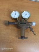 Reduktor gazowy z manometrami – kompletny