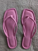 Różowe buty klapki japonki z kwadratowym noskiem Primark 39