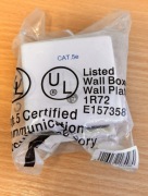 SIECIOWE GNIAZDO GNIAZDKO NATYNKOWE LAN PODWÓJNE ŚCIENNE 2X RJ45 KAT.5E