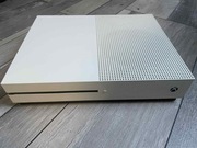 Xbox One S + Gta 5 + Pad