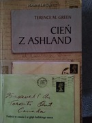Cień z Ashland  Terence M. Green