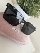 Okulary przeciwsłoneczne Miu Miu model 13 ZS 