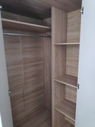 Szafa narożna bardzo pojemna.